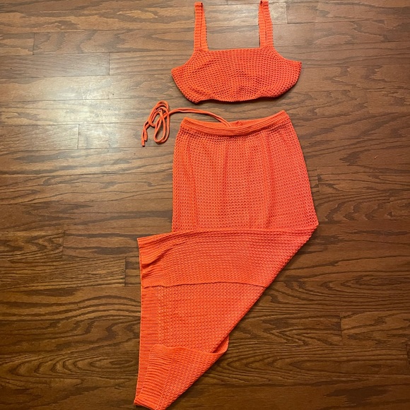 Orange crochet cover up / skirt set - Picture 3 of 7
